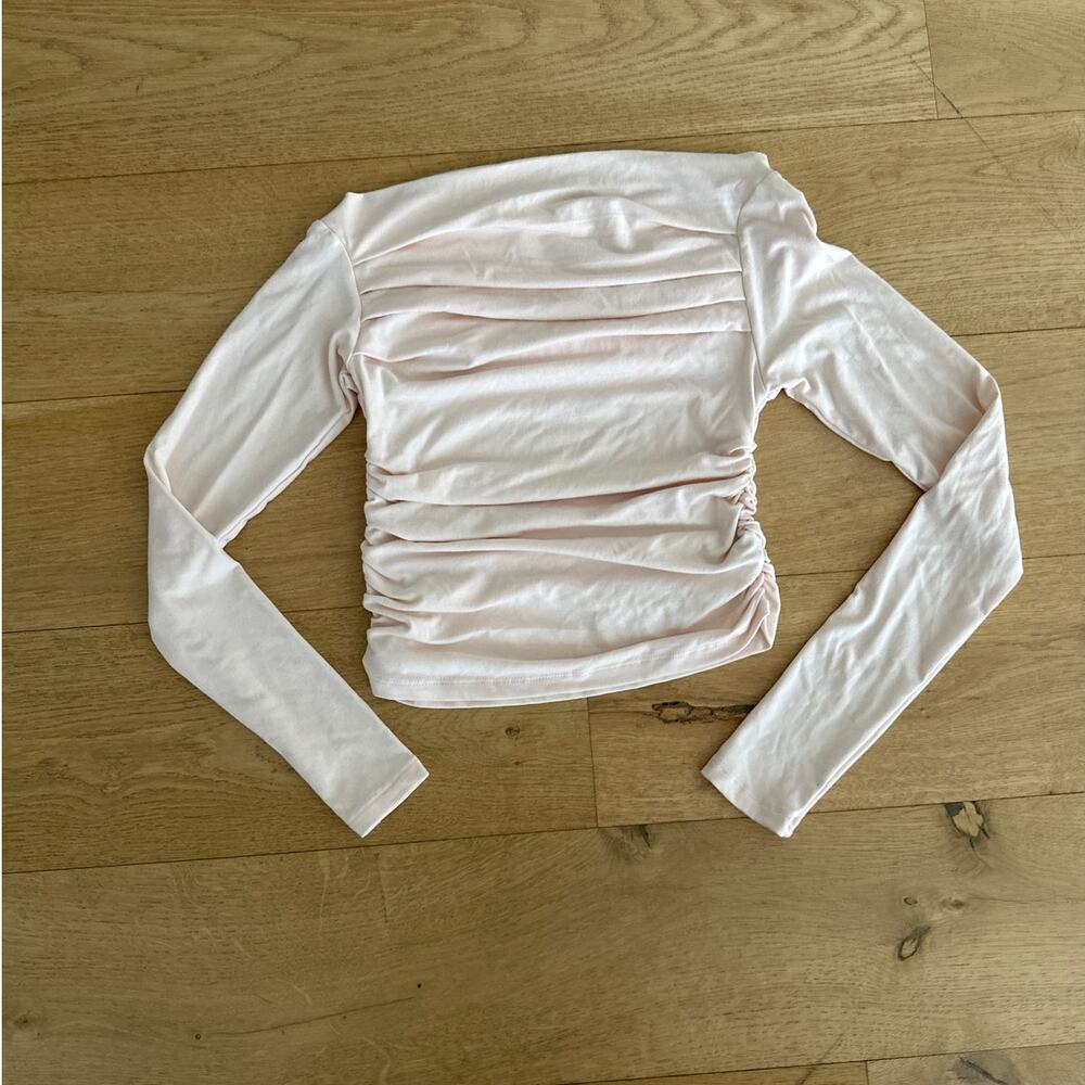 Darong - Boat Neck Ruched Long Sleeve Top in Light Pink/Peach